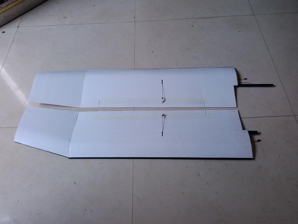 制作FPV  瓶子载机.。。揭释单边能飞13.6公里的秘密...  作者:cyb2688 2054 