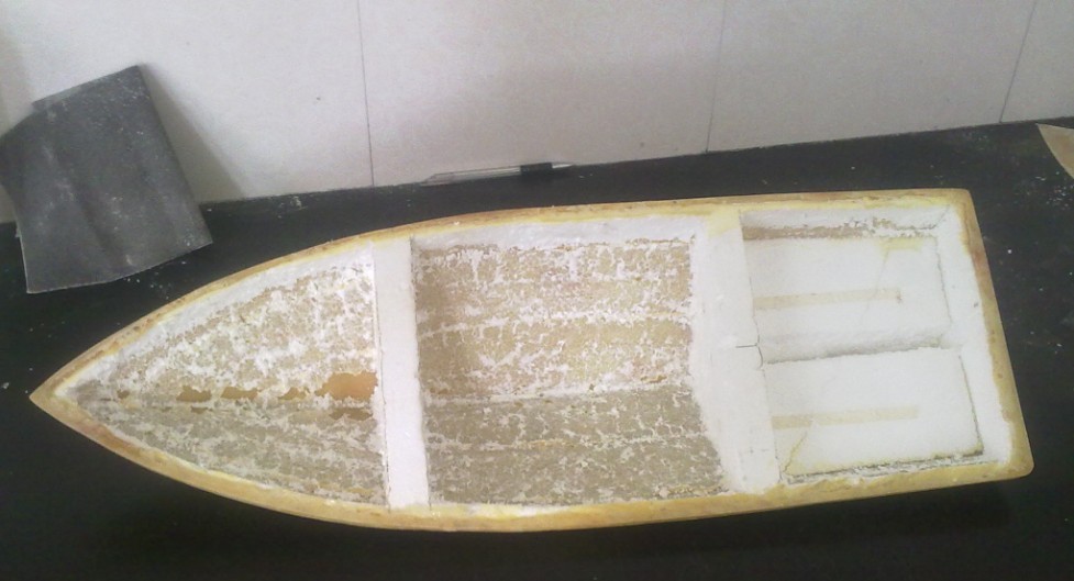 自己手工做的玻璃钢船壳 船模外壳材料 作者:wengchuankuo 8307 