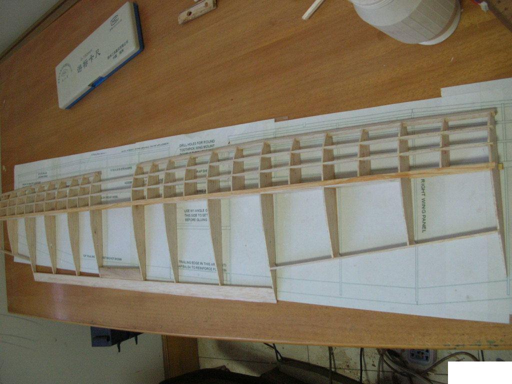 塞斯纳182 手工自制轻木机  想做的可以参考下 N图 舵机,图纸,塞斯纳,轻木,详细的 作者:wengchuankuo 5021 