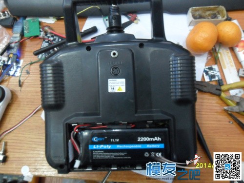 用富斯T６升级8通带中文菜单显示遥控(已更新视频) 天线,富斯,固件,GT3B遥控怎么样 作者:3G通讯 9517 