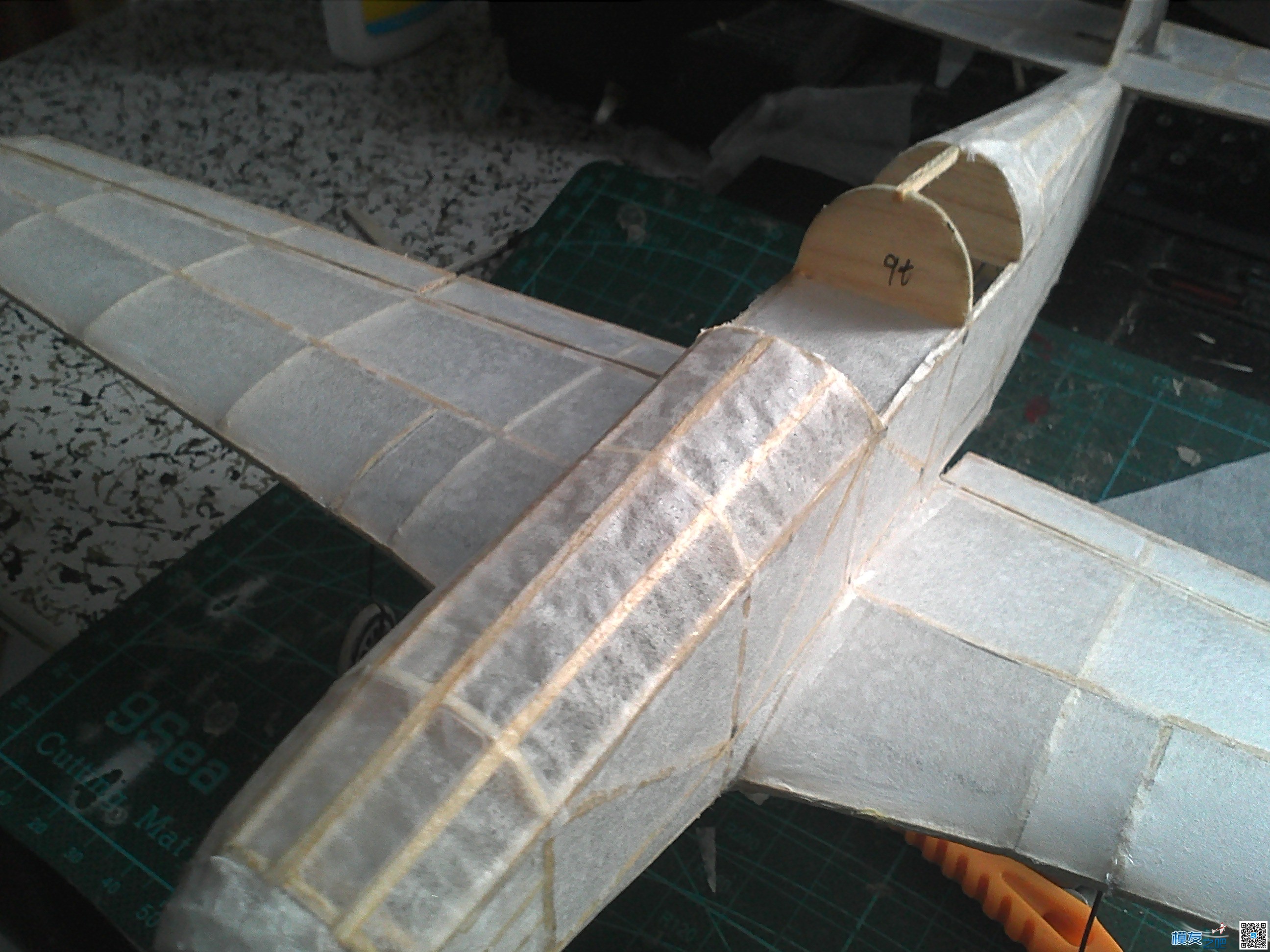 迷你轻木机野马P51a 固定翼,舵机,图纸,接收机 作者:飞翔的橡皮筋 8014 
