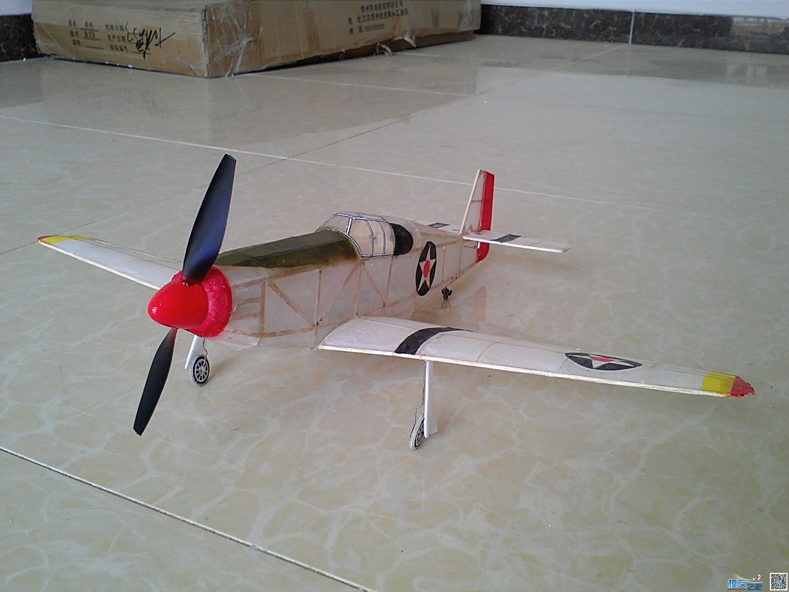 迷你轻木机野马P51a 固定翼,舵机,图纸,接收机 作者:飞翔的橡皮筋 5671 
