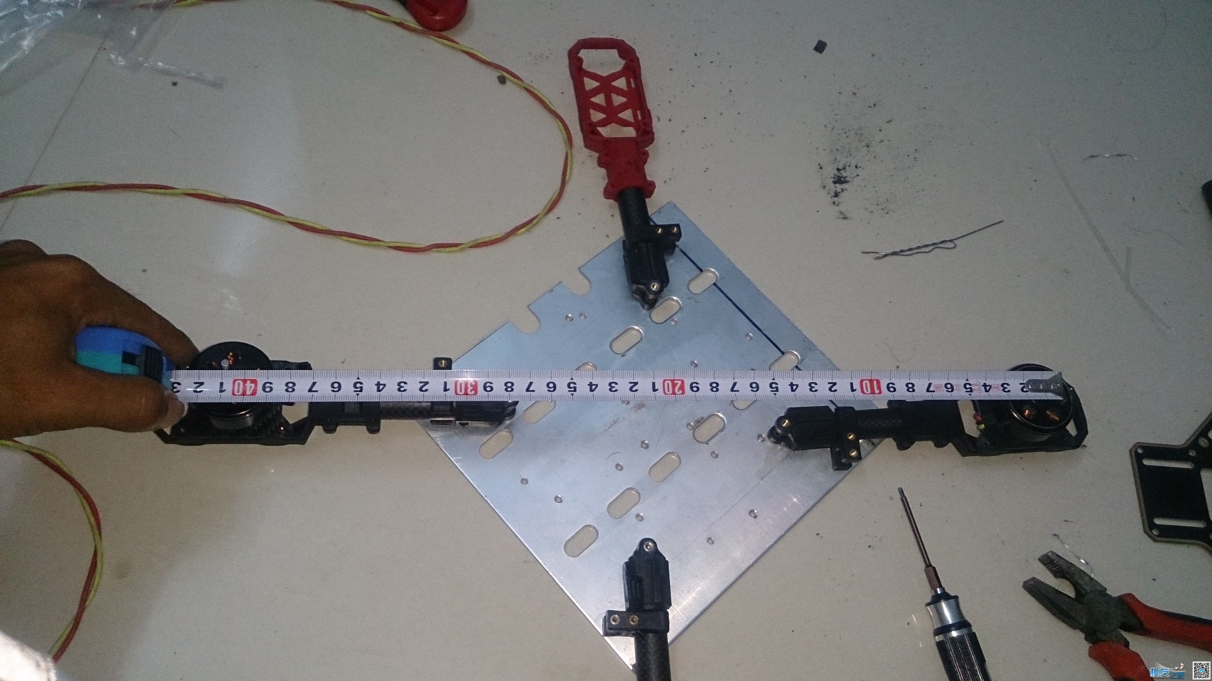 【我爱DIY】教你纯手工打造回型机架 电池,图传,电调,电机,图纸 作者:啊诺 6266 