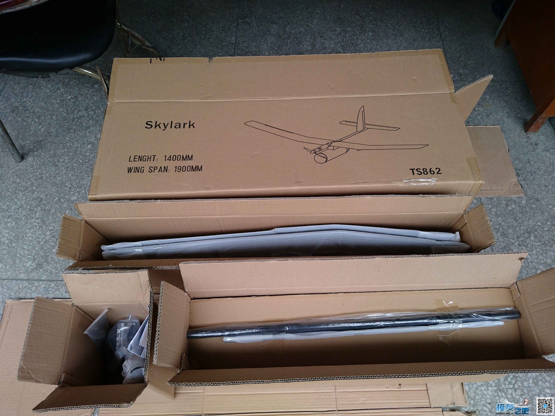 天盛模型国内首款机型 Skylark 全新概念固定翼FPV载机 开箱贴 无人机,模型,固定翼,舵机,电调 作者:模友之吧 7245 