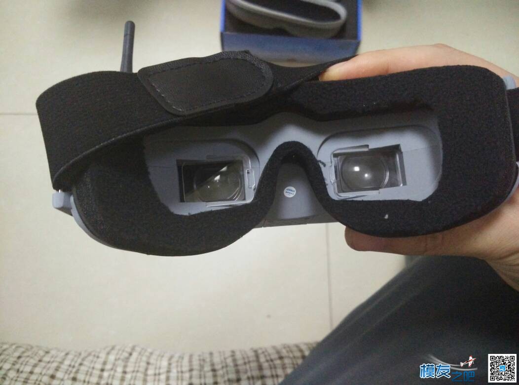 奥姆威视频眼镜开箱贴 AR眼镜有什么用,手机vr眼镜评测,vr眼镜 评测 作者:sdcam 8448 
