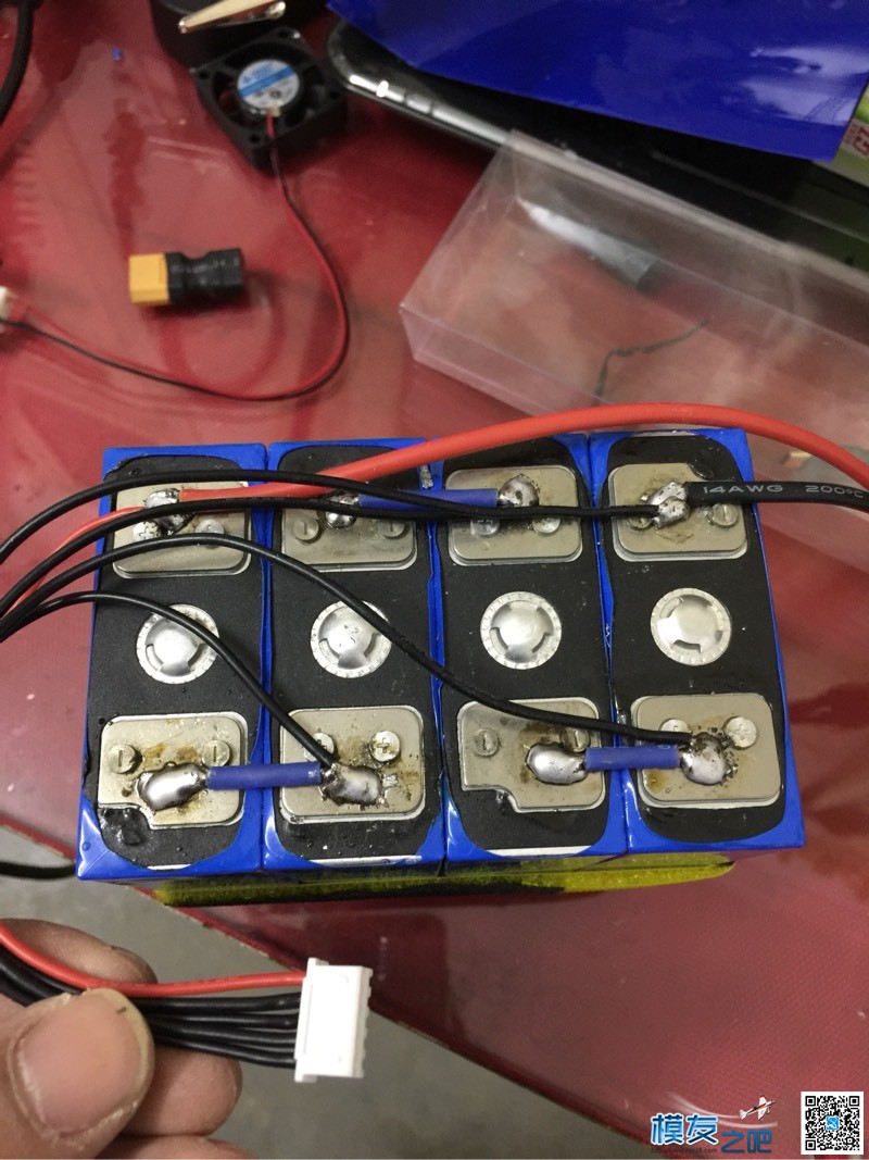 买了四块磷酸铁电池，自组电包 电池 作者:Mr-iuy 1800 