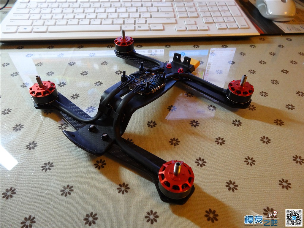 Sparrow Knight R220-FPV Racing Drone 天线,图传,飞控,电调,电机 作者:zzqlittle1980 8444 