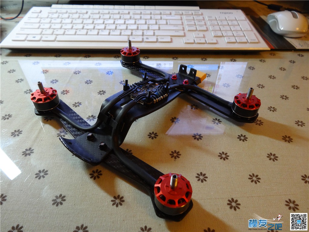 Sparrow Knight R220-FPV Racing Drone 天线,图传,飞控,电调,电机 作者:zzqlittle1980 6395 