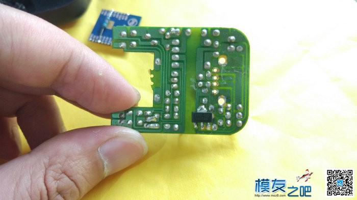 温柔改手机充电器为WIFI智能开关 WIFI开关第二炮 充电器,天线,DIY,电容,PCB 作者:郝峰 8840 