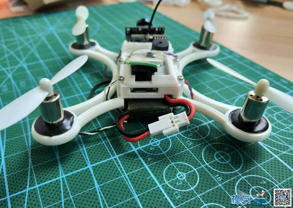 萌新3D打印小飞机第一弹 飞控,3D打印,接收器,机架,3d打印飞机部叫 作者:ayowei 8419 