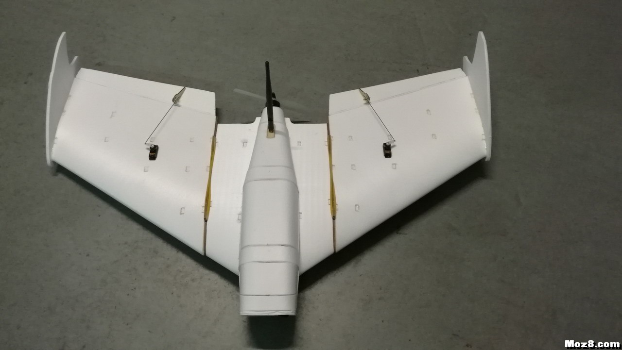 Laputa-780-II，继续改进PP板飞翼（附试炸视频） 电池,飞控,飞翼,hirm飞翼,消失的飞翼 作者:peter33 9206 