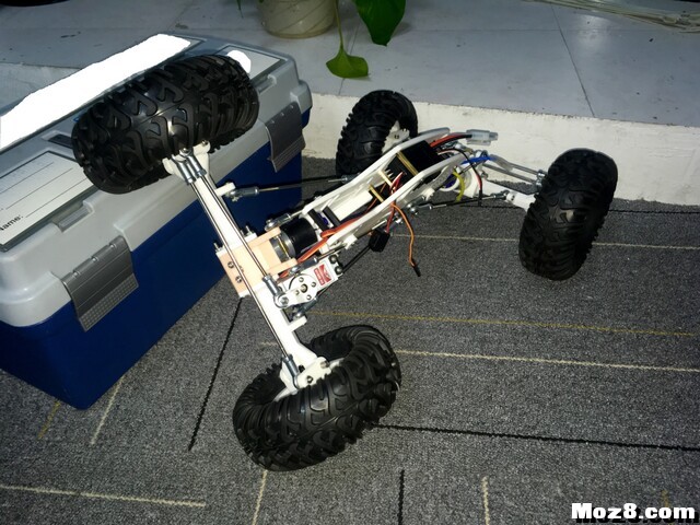 分享一款3D打印的强爬车整车数据 3d打印,DIY,baidu 作者:zsx4mp 3630 