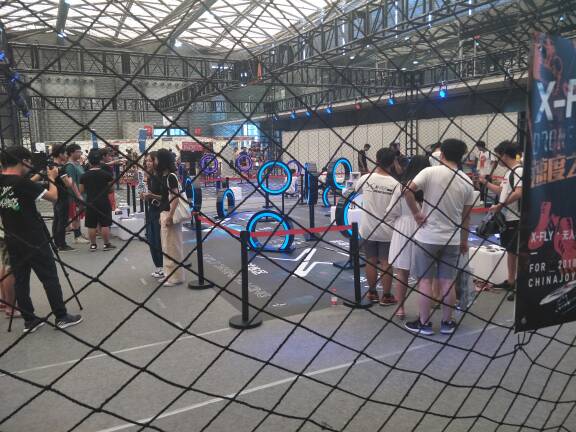 2018chinajoy上海国际展览中心 穿越机,模型,机器人,富斯,模拟器 作者:天山一棵松 1322 