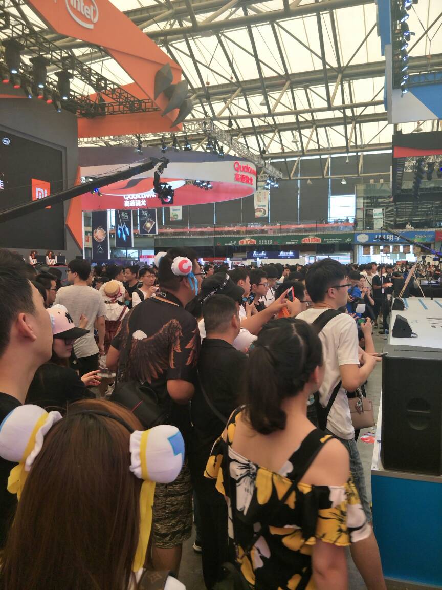2018chinajoy上海国际展览中心 穿越机,模型,机器人,富斯,模拟器 作者:天山一棵松 2991 