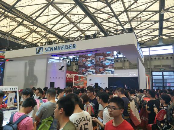 2018chinajoy上海国际展览中心 穿越机,模型,机器人,富斯,模拟器 作者:天山一棵松 6743 