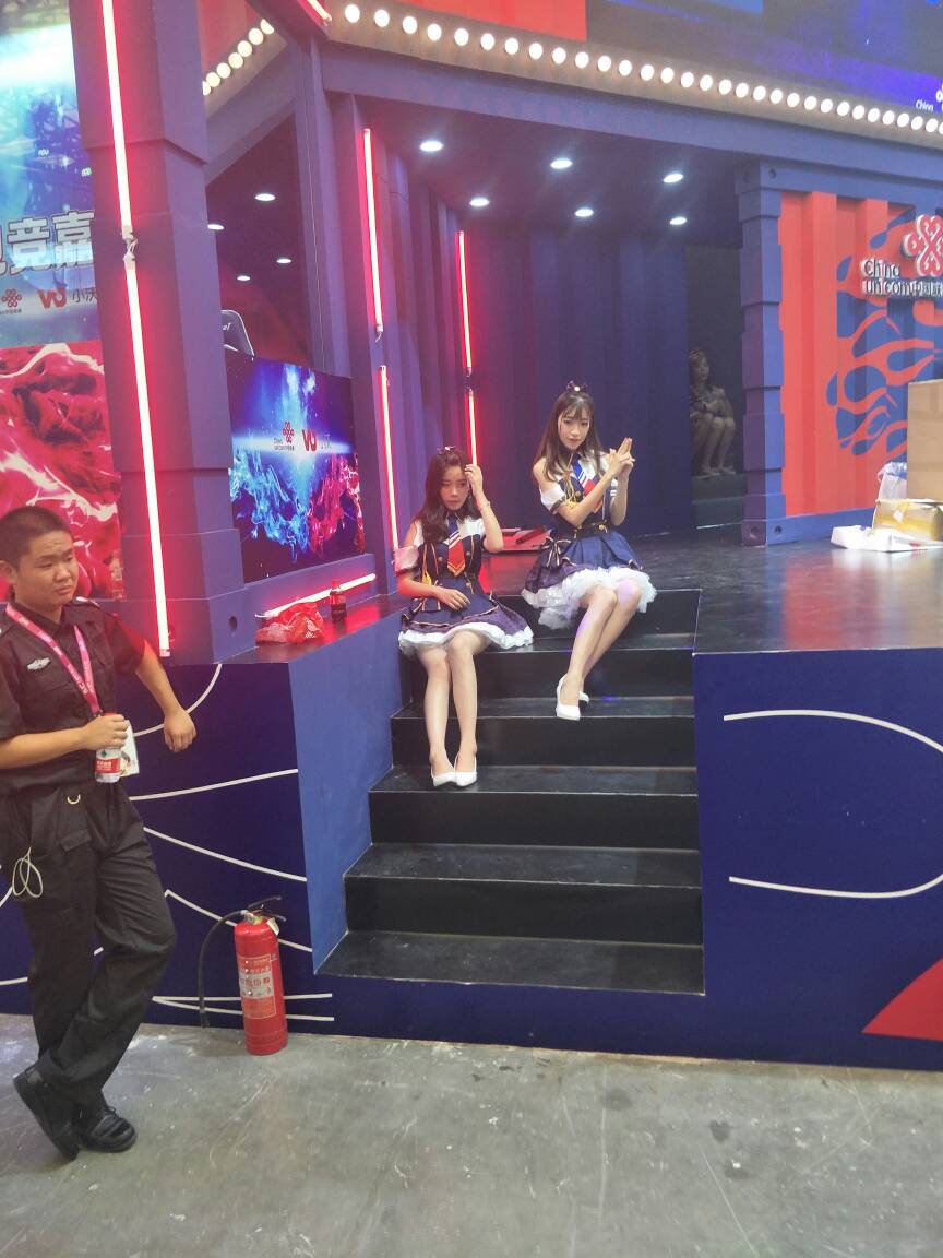 2018chinajoy上海国际展览中心 穿越机,模型,机器人,富斯,模拟器 作者:天山一棵松 9267 