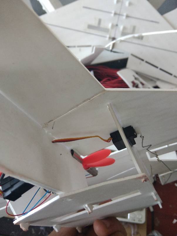 双桨共轴  su27 现在的,双桨,共轴,做的,翼展 作者:xhl998 9804 