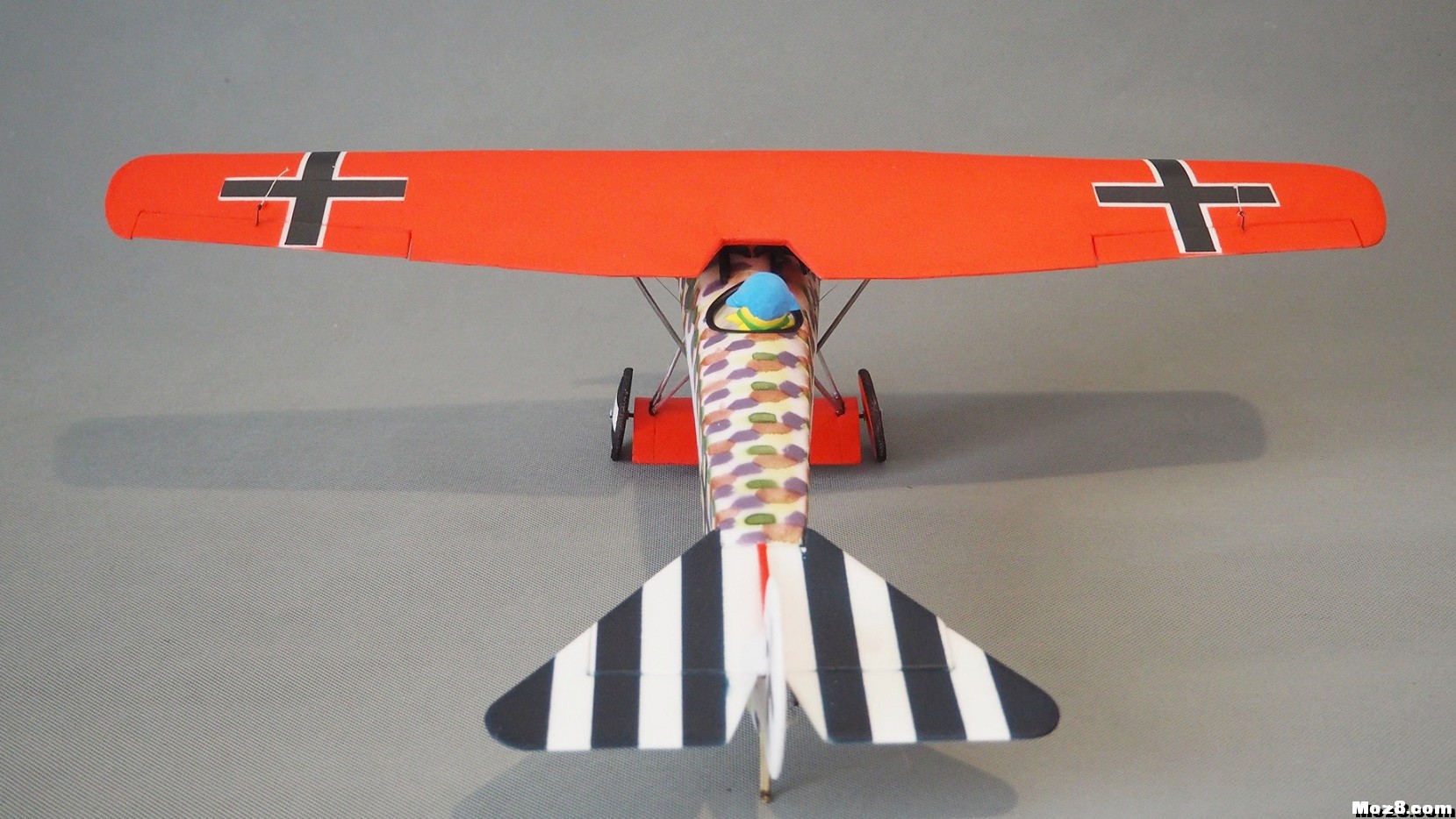 【爱因制造】迷你Fokker D-VIII战机 舵机,接收机,空心杯,bilibili,视频 作者:xbnlkdbxl 9286 