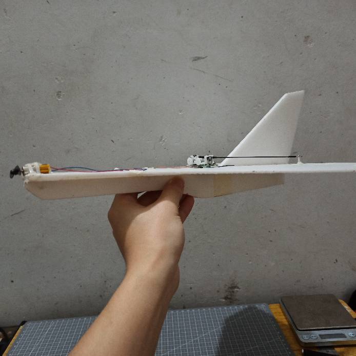 PM.第一次造的三角翼小飞机，制作简单（附图纸） 双三角翼飞机,飞机副翼,三翼飞机 作者:pmzdc 4734 