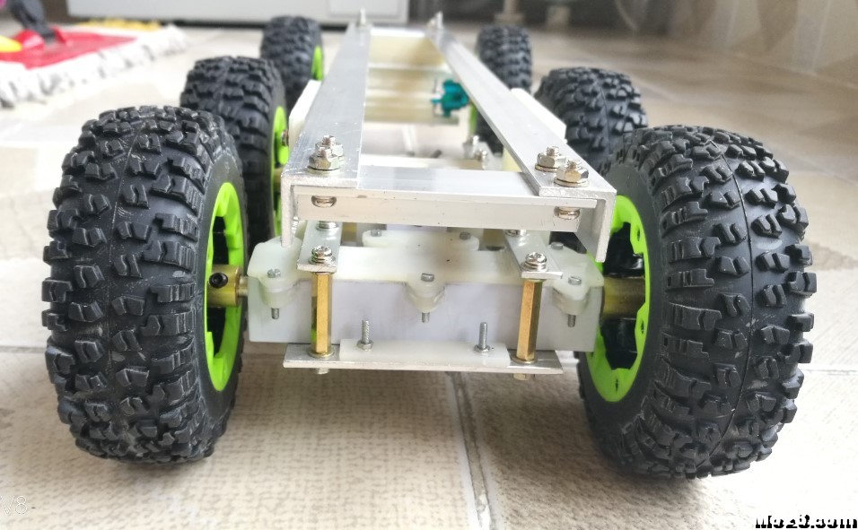 改制惯性玩具自卸车为遥控车 电池,舵机,电机,图纸,接收机 作者:xuebj 2863 