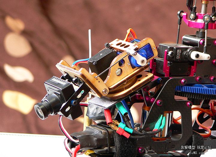 直机FPV+头部动作感应云台 电池,云台,图传,FPV 作者:串列翼 1307 
