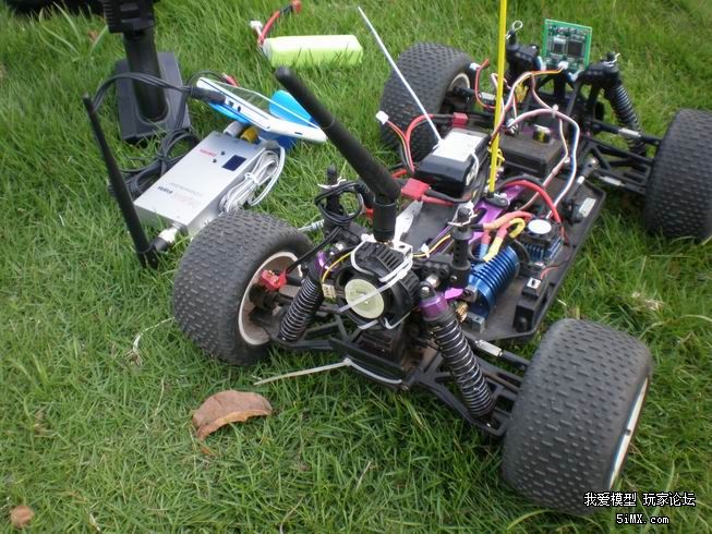 新买了一套FPV，今天装上车跑了一下，感觉很一般 FPV,接收机 作者:中国好飞机 344 