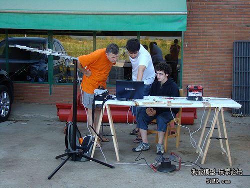 看看别人高中生飞到平流层 接收器 作者:胜利河 7956 