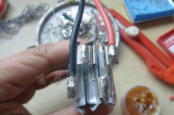 DIY组装电池 电池,DIY 作者:老张的烦恼a 3711 