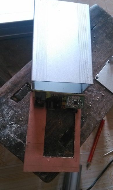 索尼电源改的平衡冲大家鉴定鉴定!!!!!!!!!!! DIY 作者:zds 5137 