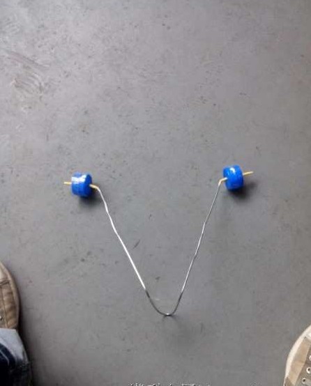 自制简易起落架，素材超简单 自制简易书挡 作者:飞行者 1423 