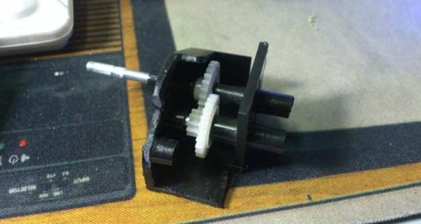 转 白色幽灵    纯手工diy超牛逼装甲车 DIY,brdm2装甲车,JLTV装甲车 作者:飞天 4960 