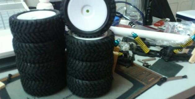 转 白色幽灵    纯手工diy超牛逼装甲车 DIY,brdm2装甲车,JLTV装甲车 作者:飞天 6711 