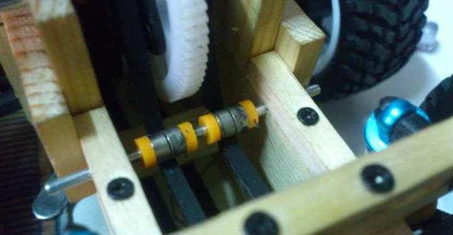 转 白色幽灵    纯手工diy超牛逼装甲车 DIY,brdm2装甲车,JLTV装甲车 作者:飞天 8431 