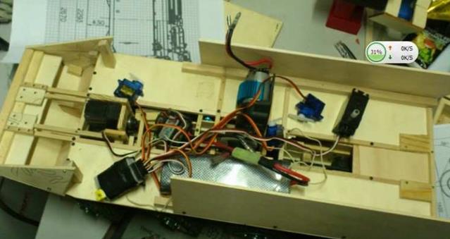 转 白色幽灵    纯手工diy超牛逼装甲车 DIY,brdm2装甲车,JLTV装甲车 作者:飞天 2227 