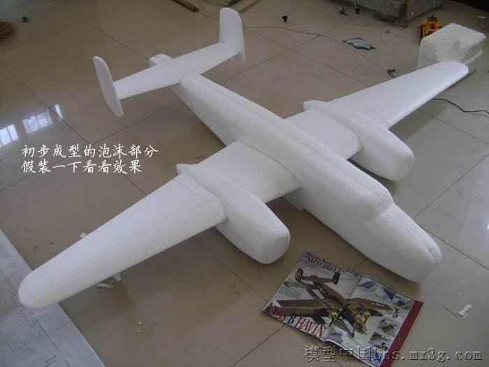 【转马头】大飞机 我的梦－－两米翼展B-25轰炸机模型的廉... 电池,舵机,电调,电机,图纸 作者:twototoo 3915 