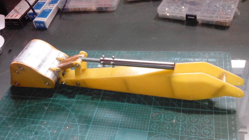 福安航模 试做第一台ER9X神控(挖掘机模型用) 模型,遥控器,接收机,对频 作者:xiaoyer 6818 
