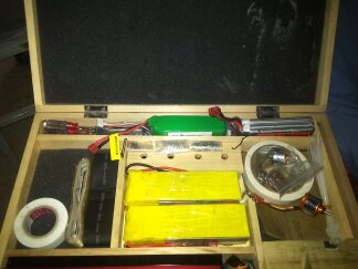 自己改装的一个电池 配件箱【烟台007模型】 模型,电池 作者:天羽伏魔李帅 6546 