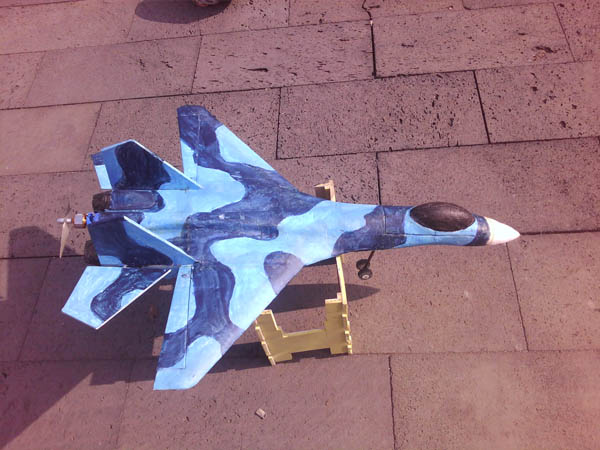 上次发的SU27试飞成功，于是搞了个迷彩涂装，拍视频炸了 什么试飞成功 作者:wwh99 6782 