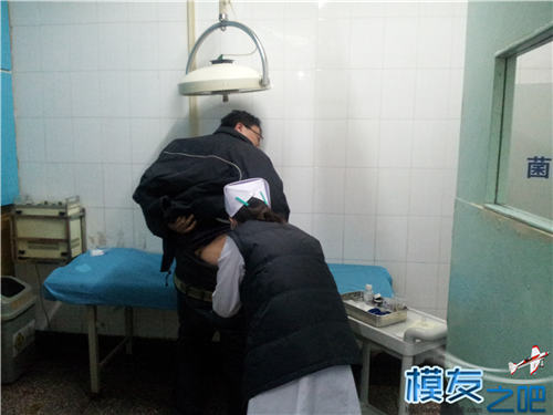 玩模型需谨慎！血的教训！（外伤处置视频晕血者慎入。... 模型,晕血的人多吗,外伤怎么处理,晕血后怎么办 作者:飞天狼 8127 