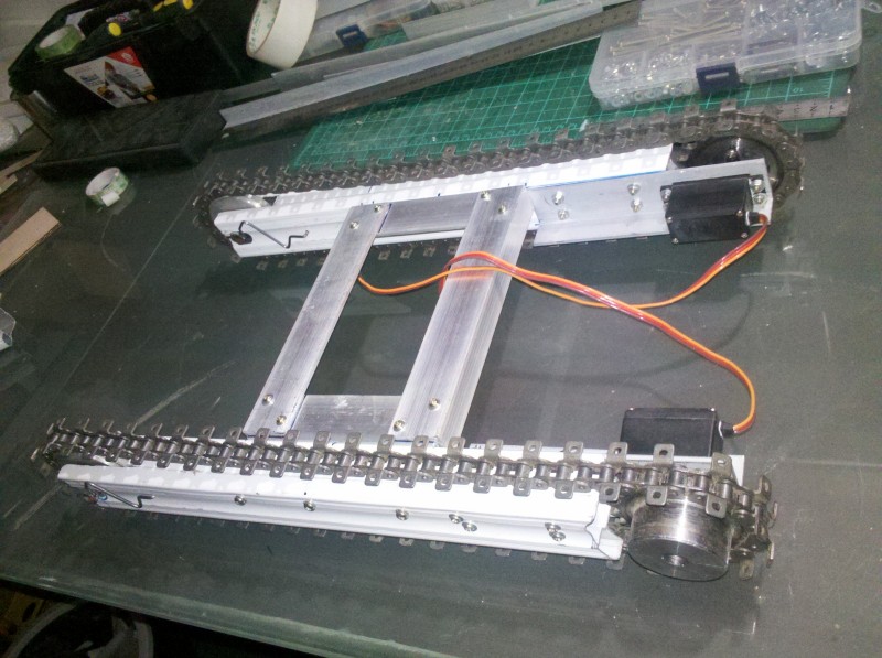 福安航模-全手工丝杆动力挖掘机（更新最新挖土测试） 舵机 作者:xiaoyer 8290 
