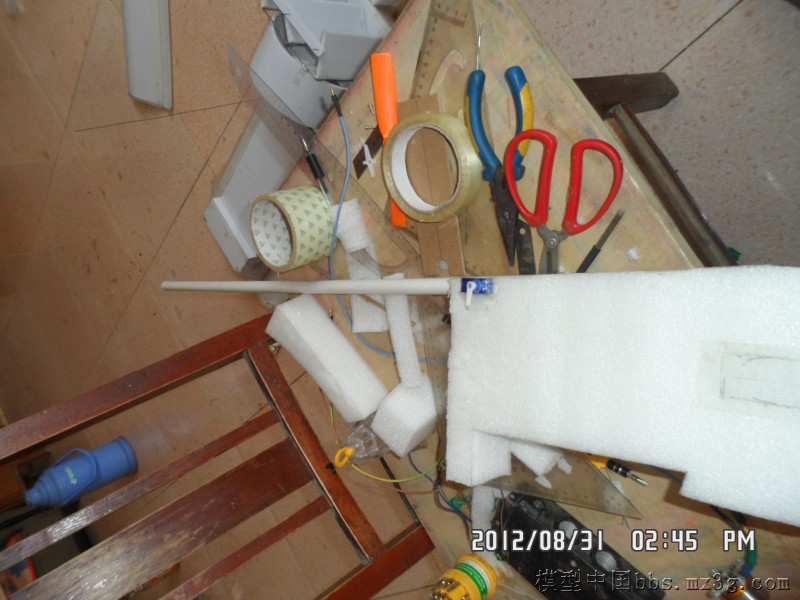 DIY 自制飘飘机 电池,电调,电机,DIY 作者:爱笑的眼睛 4251 