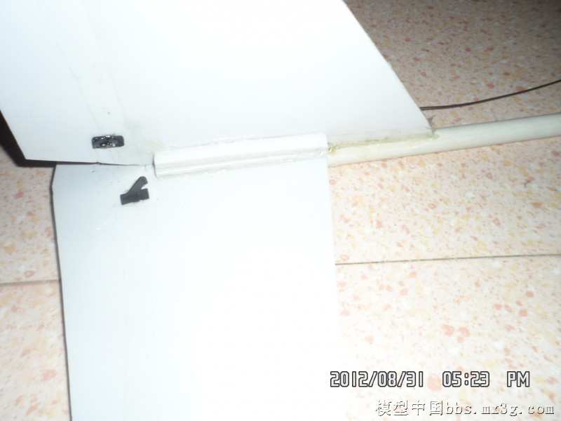 DIY 自制飘飘机 电池,电调,电机,DIY 作者:爱笑的眼睛 1180 