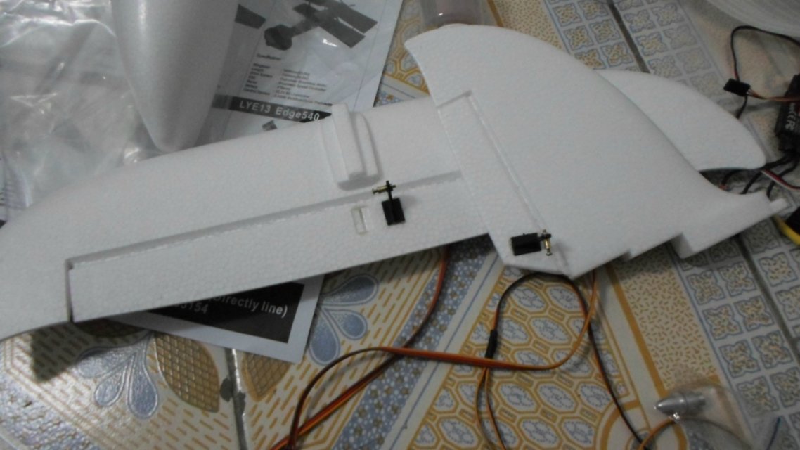 装了架X8,还有老云送的火牛电池。 电池,炸机 作者:傻鸭 7542 