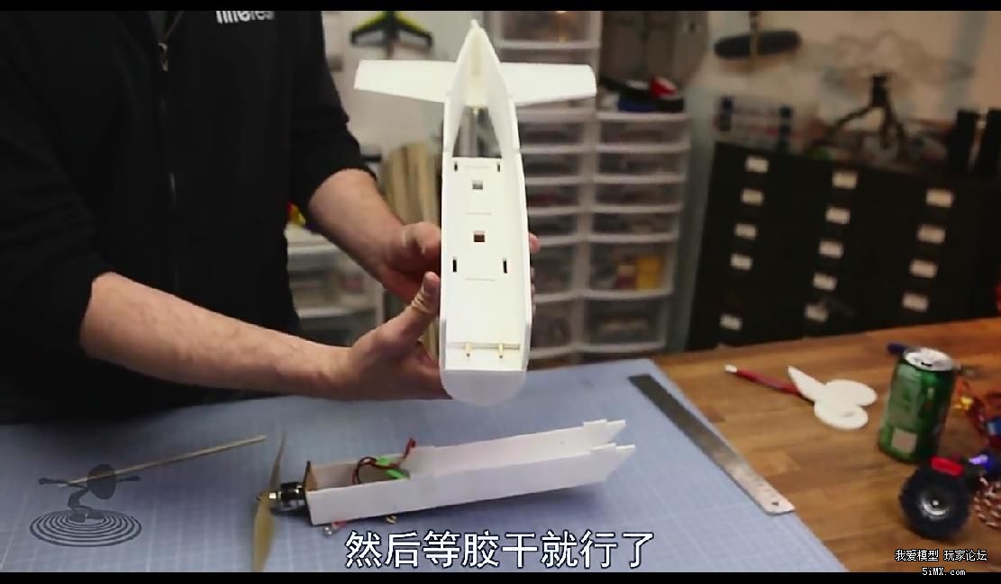 {转yijiaqin}在做双翼机Flite Test - Baby Blender时，发现有玄机 炸机,最好的双翼机,虎蛾双翼机,最快双翼机 作者:think2fly 1874 