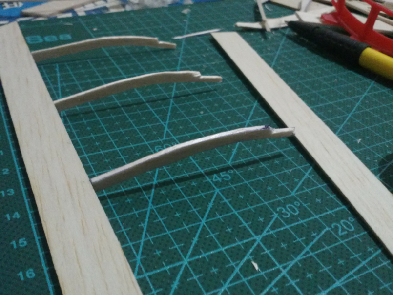 小飞机:橡皮筋号,6MM空心杯减速组配合911接收机制作 接收机,轻木,空心杯 作者:飞翔的橡皮筋 4336 