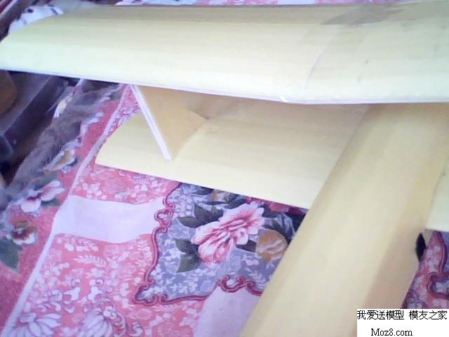 几年前DIY双翼机 DIY,现代双翼机,虎蛾双翼机,慢飞双翼机,经典双翼机 作者:无机翼的飞机8 862 