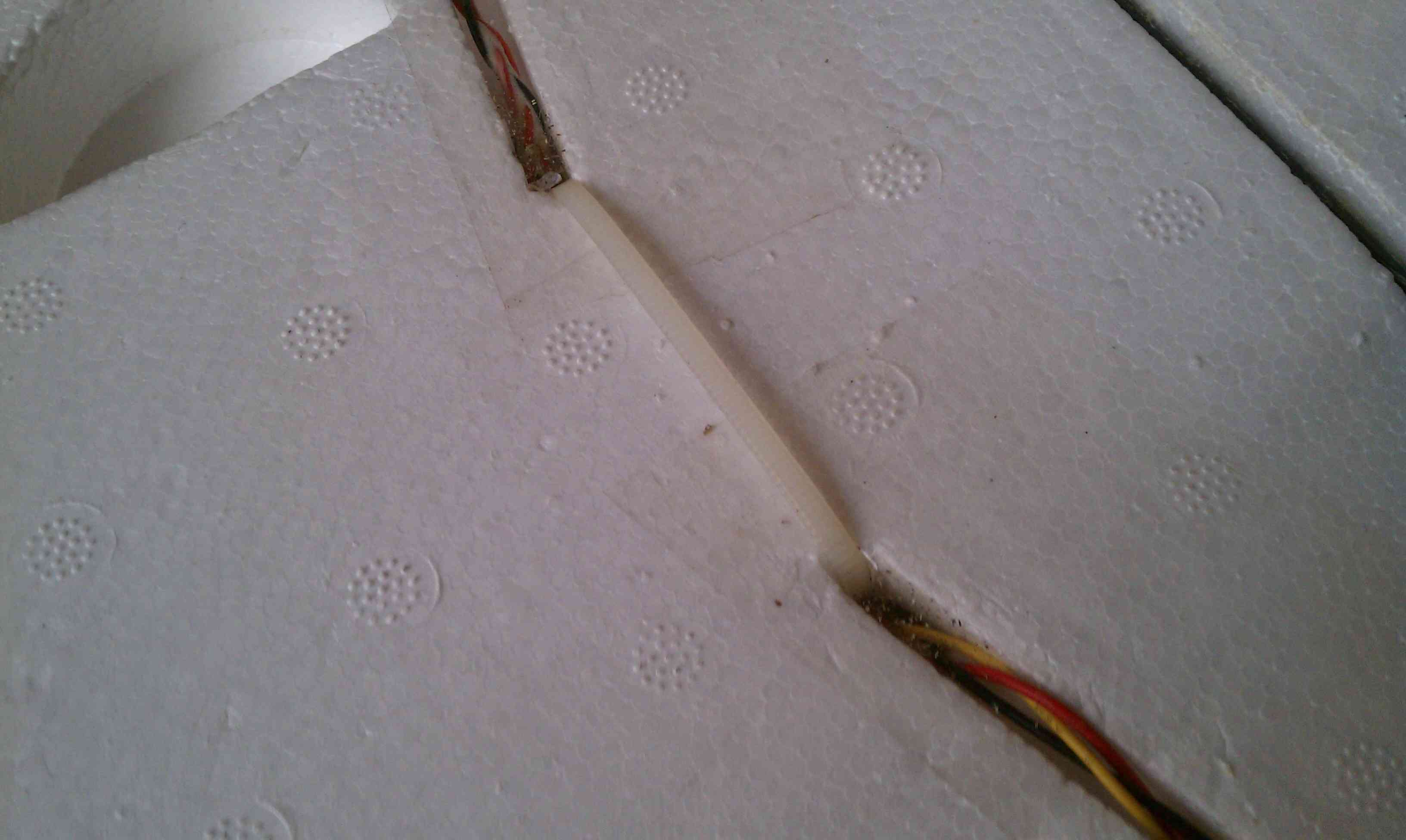 翔龙飞翼的安装细节，给模友一个参考 舵机,电调,电机,接收机,炸机 作者:myself1820 9343 