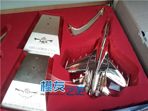 今天狼收到的我军主力战机！开箱照！ 空军主力战机 作者:飞天狼 7400 
