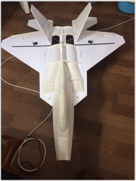 由尾推改成涵道的自制KT板，F22战机 图纸 作者:天模 91 