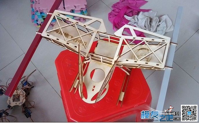 自制四轴首飞成功 飞控,电调,四轴,APM 作者:basbkn 6915 